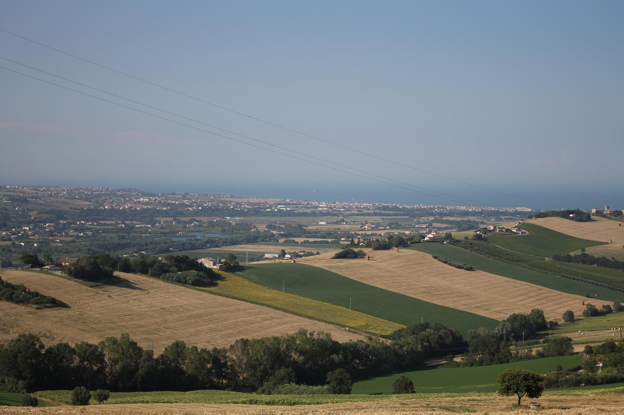 La Viola E Il Sole - Alloggi E Glamping - Fermo Exterior photo